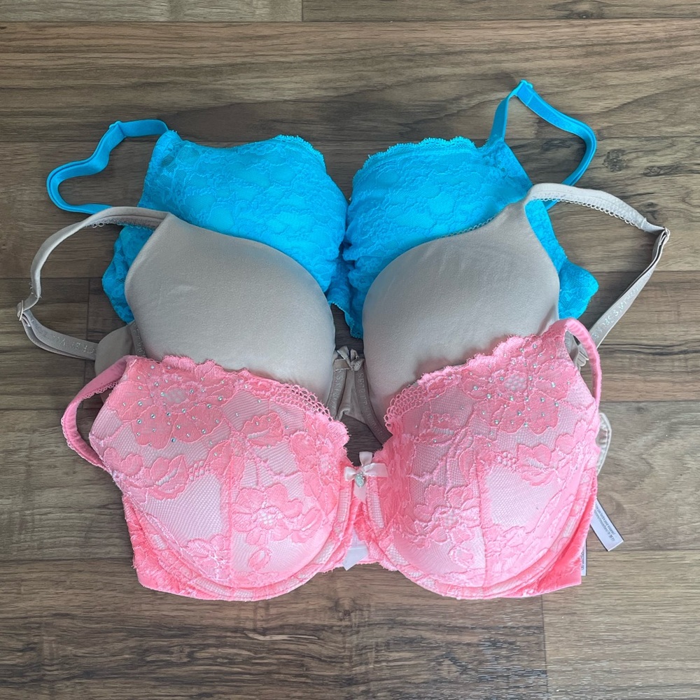 VS bras